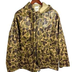 Vintage Cabela’s Camouflage Jacket Size Large Hunting Rain PVC Coated Hooded USA